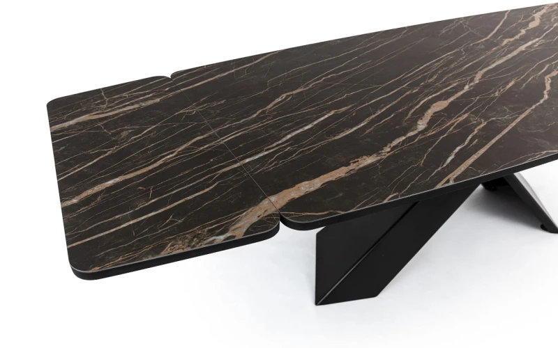 Designerski stół ze spiekiem kwarcowym polskiego producenta mebli